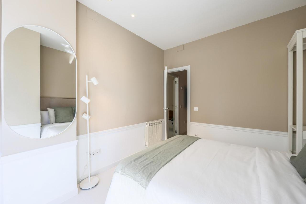 Apartament Ap Embajadores Xiv Madrid