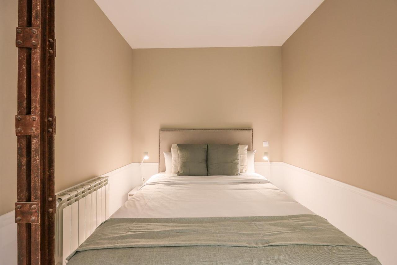 Apartament Ap Embajadores Xiv *